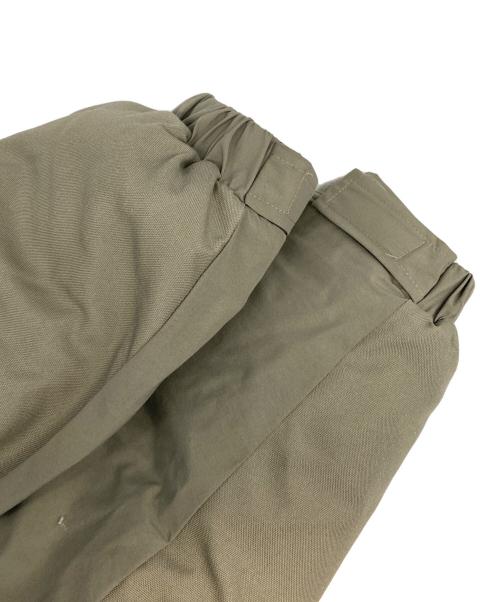 ECWCS（エクワックス）ECWCS (エクワックス) GEN III LEVEL7 Extreme Cold Weather Parka カーキ サイズ:Large-Regularの古着・服飾アイテム