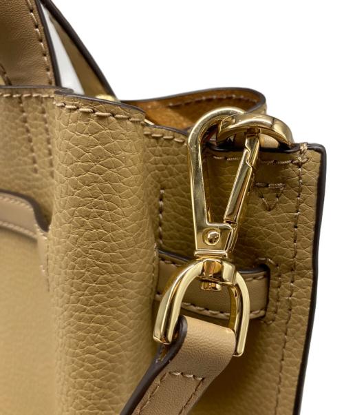 MICHAEL KORS（マイケル・コース）MICHAEL KORS (マイケル・コース) EMILIA2WAYバッグ ベージュの古着・服飾アイテム