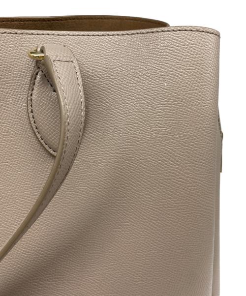 FURLA（フルラ）FURLA (フルラ) MINERVA TOTE L BAG ベージュの古着・服飾アイテム