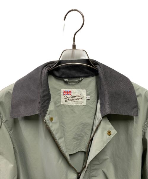 Traditional Weatherwear（トラディショナルウェザーウェア）Traditional Weatherwear (トラディショナルウェザーウェア) ポリエステルハンティングジャケット グリーン サイズ:Mの古着・服飾アイテム