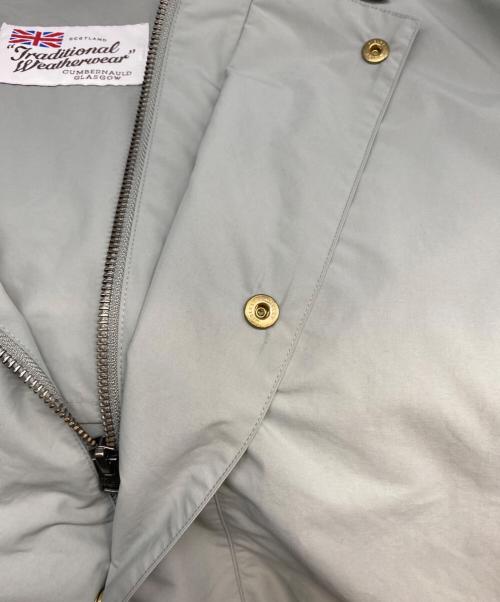 Traditional Weatherwear（トラディショナルウェザーウェア）Traditional Weatherwear (トラディショナルウェザーウェア) ポリエステルハンティングジャケット グリーン サイズ:Mの古着・服飾アイテム