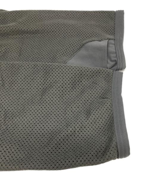 MOUNTAIN HARD WEAR（マウンテンハードウェア）MOUNTAIN HARD WEAR (マウンテンハードウェア) エアメッシュロングスリーブクルー グレー サイズ:Lの古着・服飾アイテム