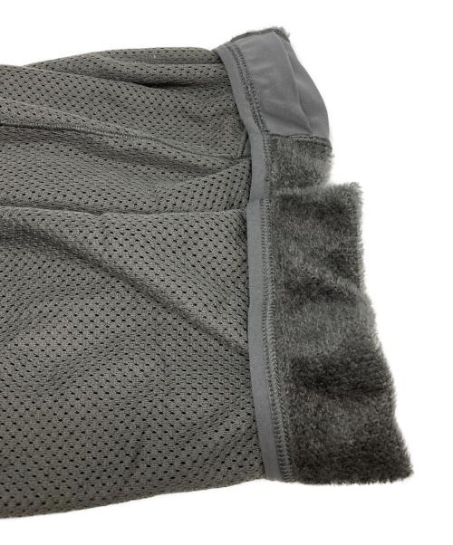MOUNTAIN HARD WEAR（マウンテンハードウェア）MOUNTAIN HARD WEAR (マウンテンハードウェア) エアメッシュロングスリーブクルー グレー サイズ:Lの古着・服飾アイテム