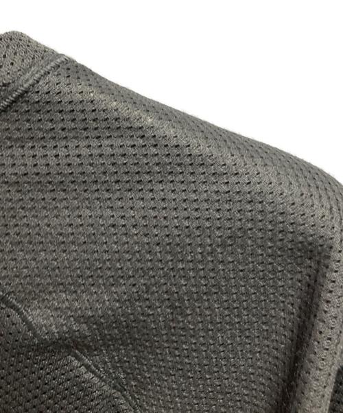 MOUNTAIN HARD WEAR（マウンテンハードウェア）MOUNTAIN HARD WEAR (マウンテンハードウェア) エアメッシュロングスリーブクルー グレー サイズ:Lの古着・服飾アイテム