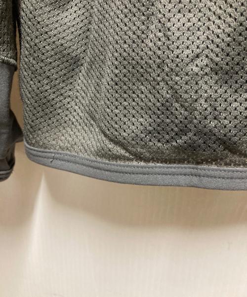 MOUNTAIN HARD WEAR（マウンテンハードウェア）MOUNTAIN HARD WEAR (マウンテンハードウェア) エアメッシュロングスリーブクルー グレー サイズ:Lの古着・服飾アイテム