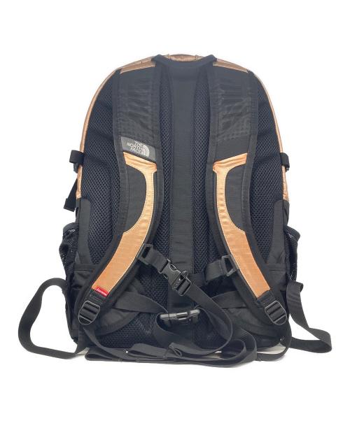 THE NORTH FACE（ザ ノース フェイス）THE NORTH FACE (ザ ノース フェイス) SUPREME (シュプリーム) Borealis Backpack ピンクの古着・服飾アイテム