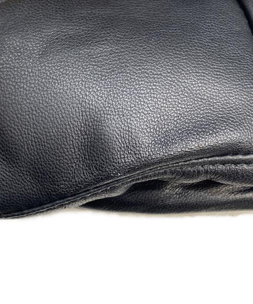 1piu1uguale3（ウノピュウノウグァーレトレ）1piu1uguale3 (ウノピュウノウグァーレトレ) DUVETICA (デュベティカ) ラムレザーダウンベスト ブラック サイズ:4の古着・服飾アイテム