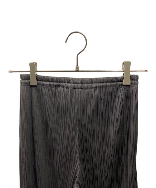 PLEATS PLEASE（プリーツプリーズ）PLEATS PLEASE (プリーツプリーズ) プリーツパンツ グレー サイズ:2の古着・服飾アイテム