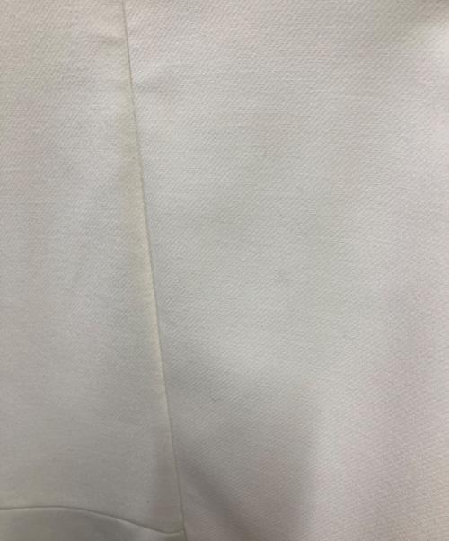 YOKO CHAN（ヨーコチャン）YOKO CHAN (ヨーコチャン) ティアードスリーブパールブラウス ホワイト サイズ:38の古着・服飾アイテム