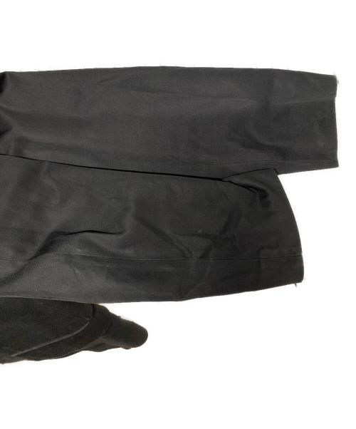 ALEXANDER McQUEEN（アレキサンダーマックイーン）ALEXANDER McQUEEN (アレキサンダーマックイーン) テーラードジャケット ブラック サイズ:44の古着・服飾アイテム