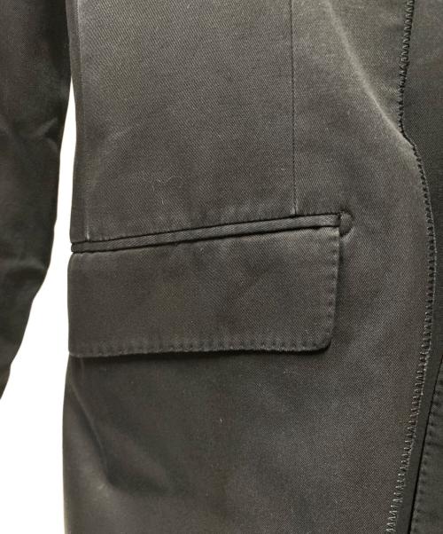 ALEXANDER McQUEEN（アレキサンダーマックイーン）ALEXANDER McQUEEN (アレキサンダーマックイーン) テーラードジャケット ブラック サイズ:44の古着・服飾アイテム