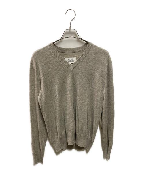 Maison Margiela（メゾンマルジェラ）Maison Margiela (メゾンマルジェラ) エルボーパッチＶネックニット ベージュ サイズ:Ｍの古着・服飾アイテム