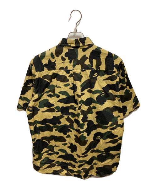 A BATHING APE（アベイシングエイプ）A BATHING APE (アベイシングエイプ) 1ST CAMO RELAXED S/S SHIRT ベージュ サイズ:Lの古着・服飾アイテム