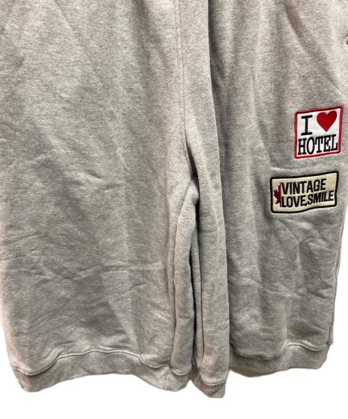 the mysterious hotel（ザ ミステリアス ホテル）the mysterious hotel (ザ ミステリアス ホテル) パンツ グレー サイズ:FREEの古着・服飾アイテム