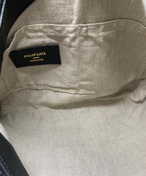 SHOJIFUJITA（ショウジフジタ）SHOJIFUJITA (ショウジフジタ) レザーハンドバッグ ブラックの古着・服飾アイテム
