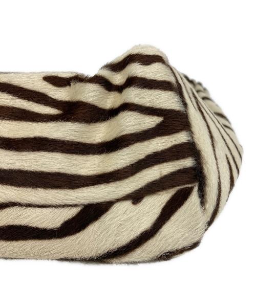 PRADA（プラダ）PRADA (プラダ) ハラコハンドバッグ アイボリーの古着・服飾アイテム