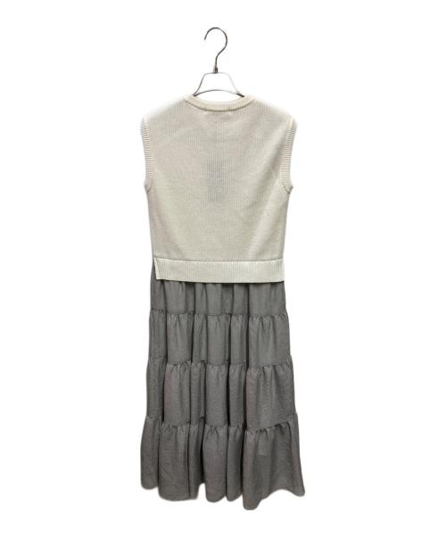Rene（ルネ）Rene (ルネ) ビジュー付きノースリーブニットティアードワンピース ホワイト サイズ:36の古着・服飾アイテム