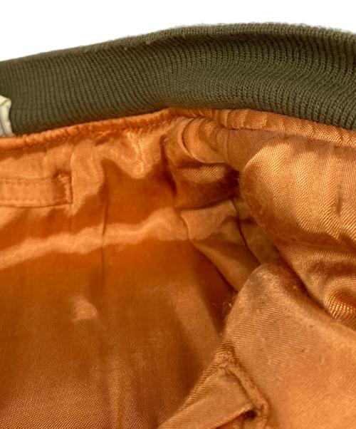 holiday（ホリデー）holiday (ホリデー) L-2B FLIGHT JACKET ベージュ サイズ:ＦＲＥＥの古着・服飾アイテム