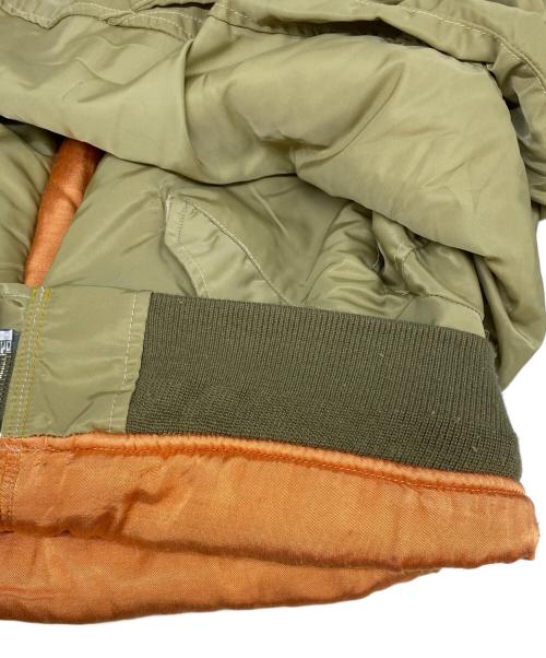 holiday（ホリデー）holiday (ホリデー) L-2B FLIGHT JACKET ベージュ サイズ:ＦＲＥＥの古着・服飾アイテム