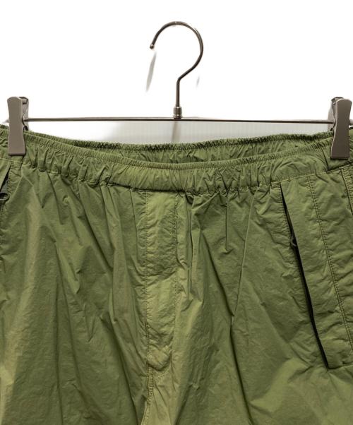 THE NORTHFACE PURPLELABEL（ザ・ノースフェイス パープルレーベル）THE NORTHFACE PURPLELABEL (ザ・ノースフェイス パープルレーベル) Garment Dye Mountain Wind Pants グリーン サイズ:32の古着・服飾アイテム