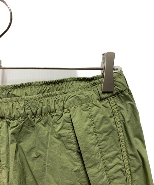 THE NORTHFACE PURPLELABEL（ザ・ノースフェイス パープルレーベル）THE NORTHFACE PURPLELABEL (ザ・ノースフェイス パープルレーベル) Garment Dye Mountain Wind Pants グリーン サイズ:32の古着・服飾アイテム