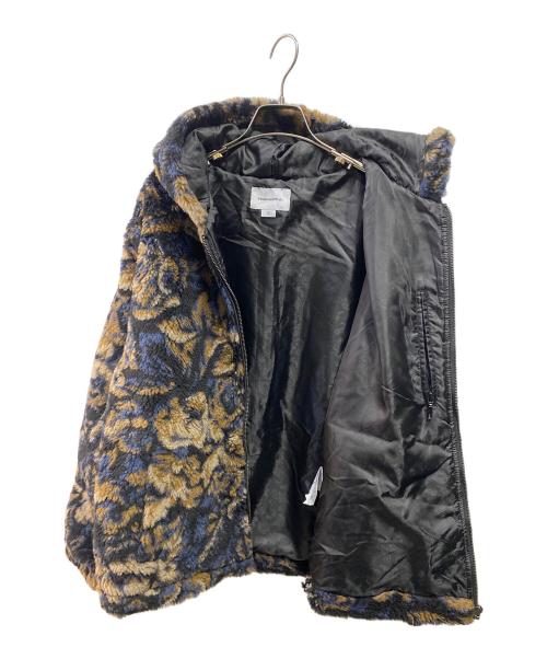 thisisneverthat（ディスイズネバーザット）thisisneverthat (ディスイズネバーザット) Floral Faux Fur Jacket ベージュ サイズ:ｓ 未使用品の古着・服飾アイテム