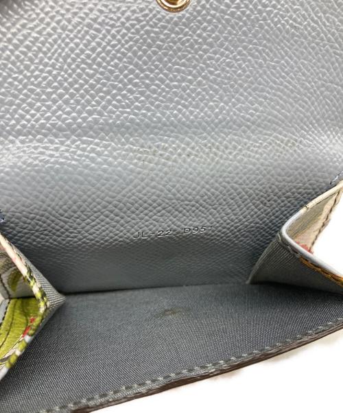 Salvatore Ferragamo（サルヴァトーレ フェラガモ）Salvatore Ferragamo (サルヴァトーレ フェラガモ) コンパクトウォレット スカイブルーの古着・服飾アイテム