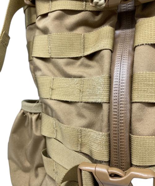 MYSTERY RANCH（ミステリーランチ）MYSTERY RANCH (ミステリーランチ) 2DAY Assault ベージュの古着・服飾アイテム