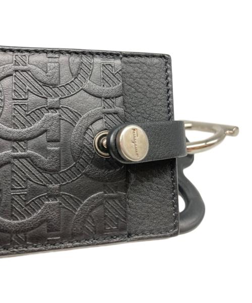 Salvatore Ferragamo（サルヴァトーレ フェラガモ）Salvatore Ferragamo (サルヴァトーレ フェラガモ) カードケース ブラックの古着・服飾アイテム