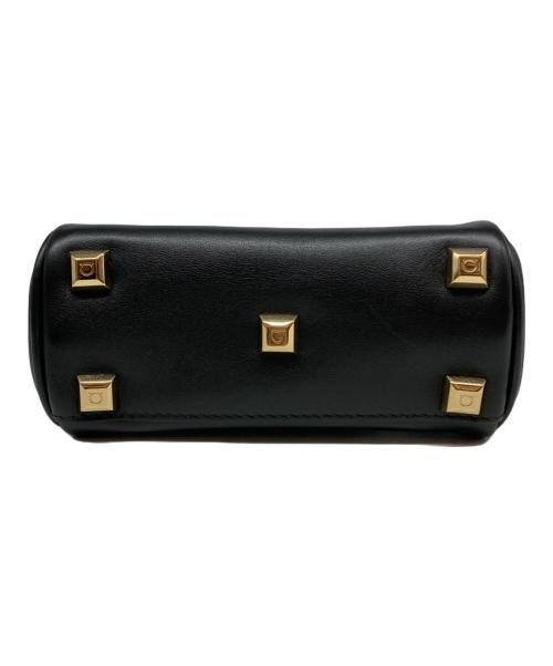 Salvatore Ferragamo（サルヴァトーレ フェラガモ）Salvatore Ferragamo (サルヴァトーレ フェラガモ) STUDIO BAG MICRO ブラックの古着・服飾アイテム