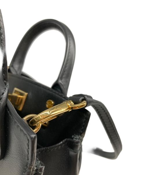 Salvatore Ferragamo（サルヴァトーレ フェラガモ）Salvatore Ferragamo (サルヴァトーレ フェラガモ) STUDIO BAG MICRO ブラックの古着・服飾アイテム
