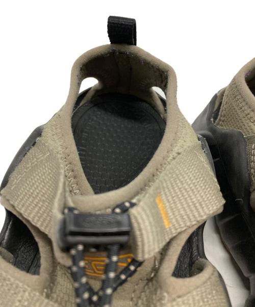 KEEN（キーン）KEEN (キーン) サンダル ベージュ サイズ:26の古着・服飾アイテム