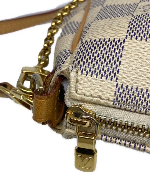 LOUIS VUITTON（ルイ ヴィトン）LOUIS VUITTON (ルイ ヴィトン) ショルダーバッグ ホワイトの古着・服飾アイテム