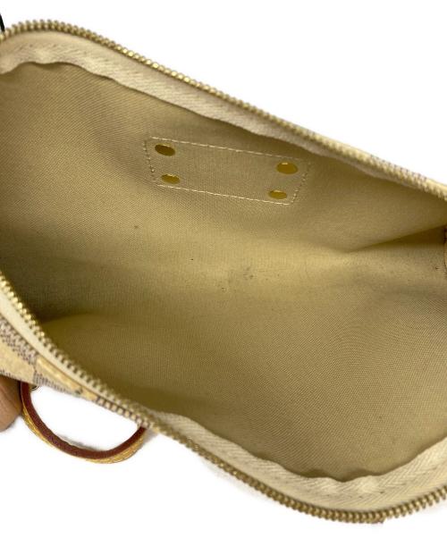 LOUIS VUITTON（ルイ ヴィトン）LOUIS VUITTON (ルイ ヴィトン) ショルダーバッグ ホワイトの古着・服飾アイテム