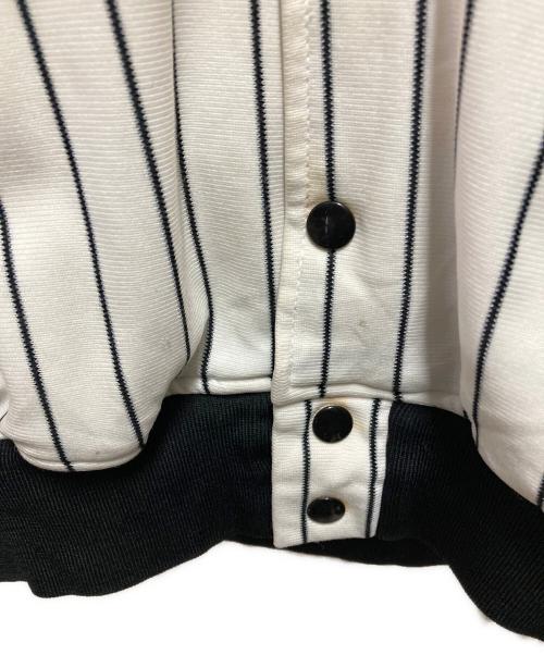 FELCO（フェルコ）FELCO (フェルコ) スタジャン ホワイト サイズ:サイズ詳細参照の古着・服飾アイテム