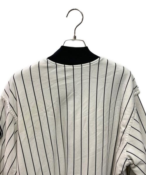 FELCO（フェルコ）FELCO (フェルコ) スタジャン ホワイト サイズ:サイズ詳細参照の古着・服飾アイテム