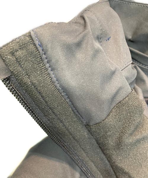 DESCENTE（デサント）DESCENTE (デサント) 水沢ダウンジャケット ネイビー サイズ:Ｍの古着・服飾アイテム