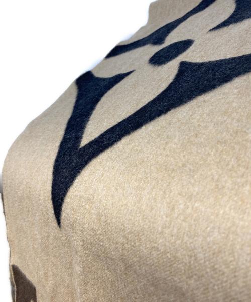 LOUIS VUITTON（ルイ ヴィトン）LOUIS VUITTON (ルイ ヴィトン) マフラー・ジ アルティメット ベージュの古着・服飾アイテム