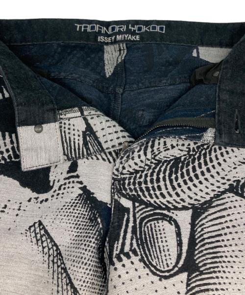 ISSEY MIYAKE（イッセイミヤケ）ISSEY MIYAKE (イッセイミヤケ) tadanori yokoo (タダノリヨコオ) デザインデニム インディゴ サイズ:2の古着・服飾アイテム