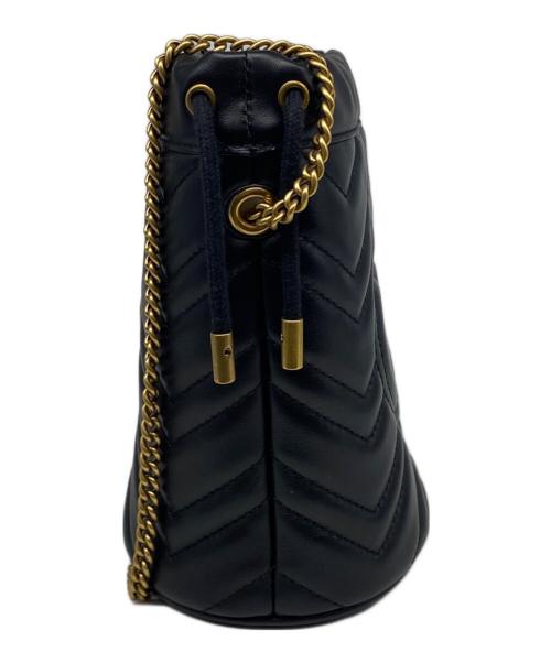 GUCCI（グッチ）GUCCI (グッチ) GGマーモント スモールバケットバッグ ブラックの古着・服飾アイテム