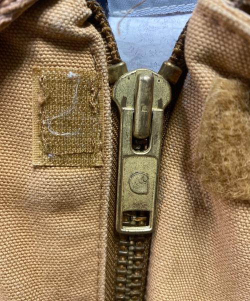 CarHartt（カーハート）CarHartt (カーハート) トラディショナルコート ベージュ サイズ:サイズ詳細参照の古着・服飾アイテム