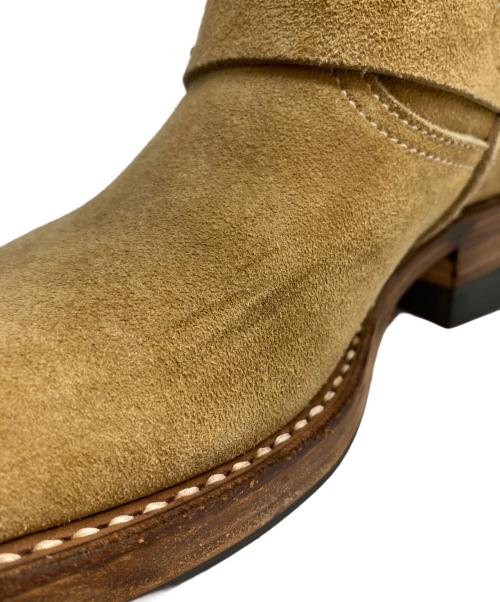 ISAMU KATAYAMA BACKLASH（イサムカタヤマ・バックラッシュ）ISAMU KATAYAMA BACKLASH (イサムカタヤマ・バックラッシュ) エンジニアブーツ ベージュ サイズ:24.5の古着・服飾アイテム