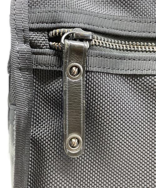 PORTER（ポーター）PORTER (ポーター) HEAT ショルダーバッグ ブラックの古着・服飾アイテム