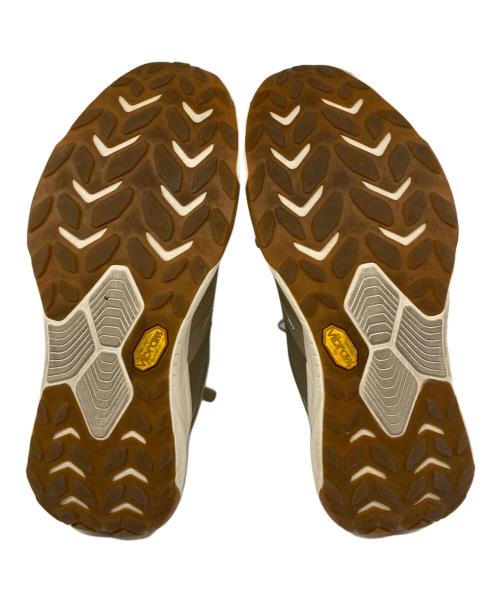 HOKAONEONE（ホカオネオネ）HOKAONEONE (ホカオネオネ) TRANSPORT ベージュ サイズ:26ｃｍの古着・服飾アイテム