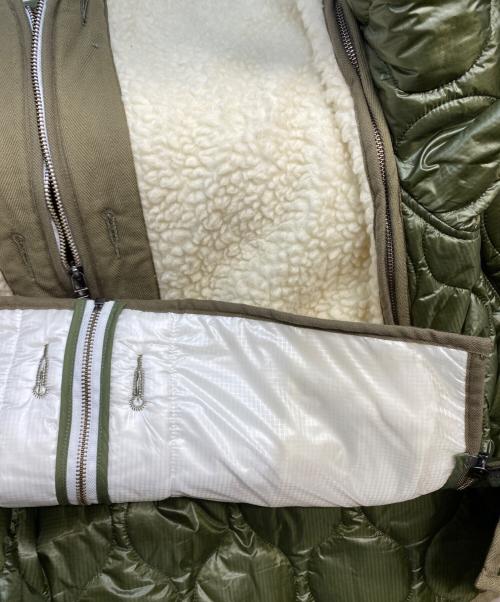 FACETASM（ファセッタズム）FACETASM (ファセッタズム) ZIPPER SHERPA QUILTED LINER JACKET アイボリー×カーキ サイズ:4の古着・服飾アイテム