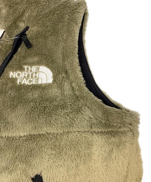 THE NORTH FACE（ザ ノース フェイス）THE NORTH FACE (ザ ノース フェイス) バーサロフトベスト ベージュ サイズ:XL 未使用品の古着・服飾アイテム