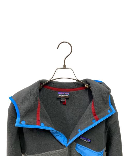 Patagonia（パタゴニア）Patagonia (パタゴニア) シンチラスナップフーディ グレー サイズ:Ｍの古着・服飾アイテム