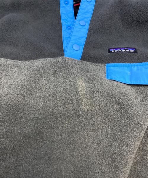 Patagonia（パタゴニア）Patagonia (パタゴニア) シンチラスナップフーディ グレー サイズ:Ｍの古着・服飾アイテム