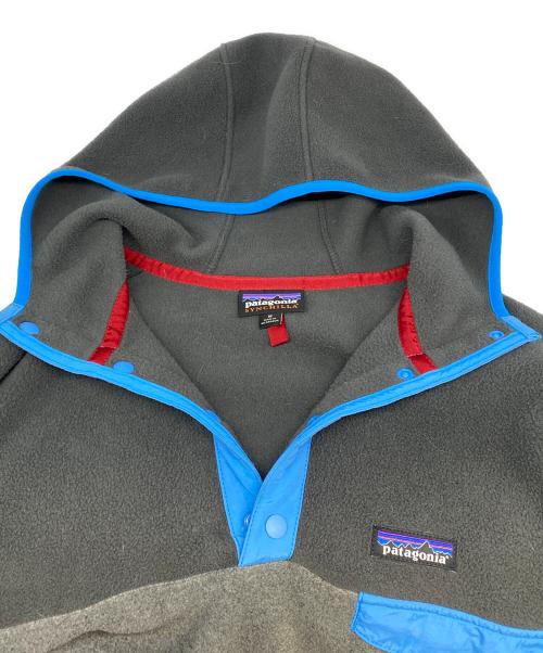 Patagonia（パタゴニア）Patagonia (パタゴニア) シンチラスナップフーディ グレー サイズ:Ｍの古着・服飾アイテム