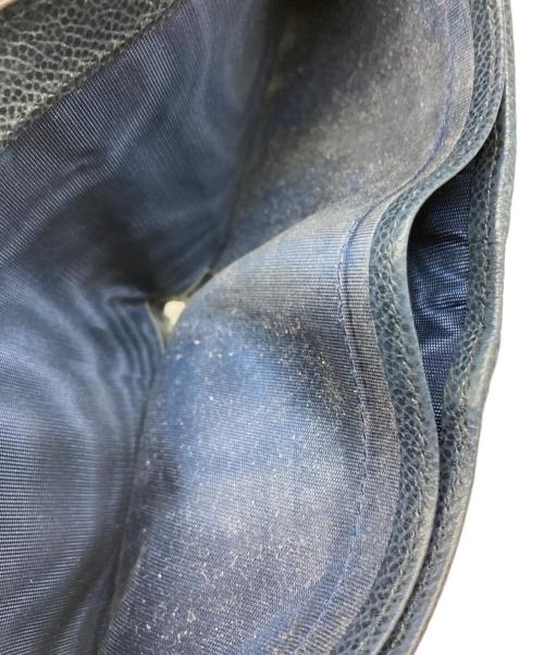 PRADA（プラダ）PRADA (プラダ) 2つ折り財布 ブラックの古着・服飾アイテム